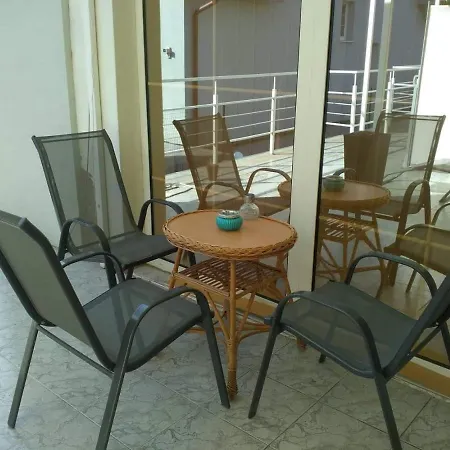 Apartman Slnecny Apartmanovy Dom