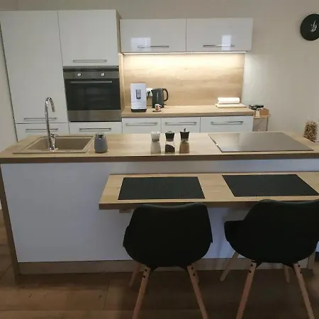 Apartman Slnecny Apartmanovy Dom Oszlány